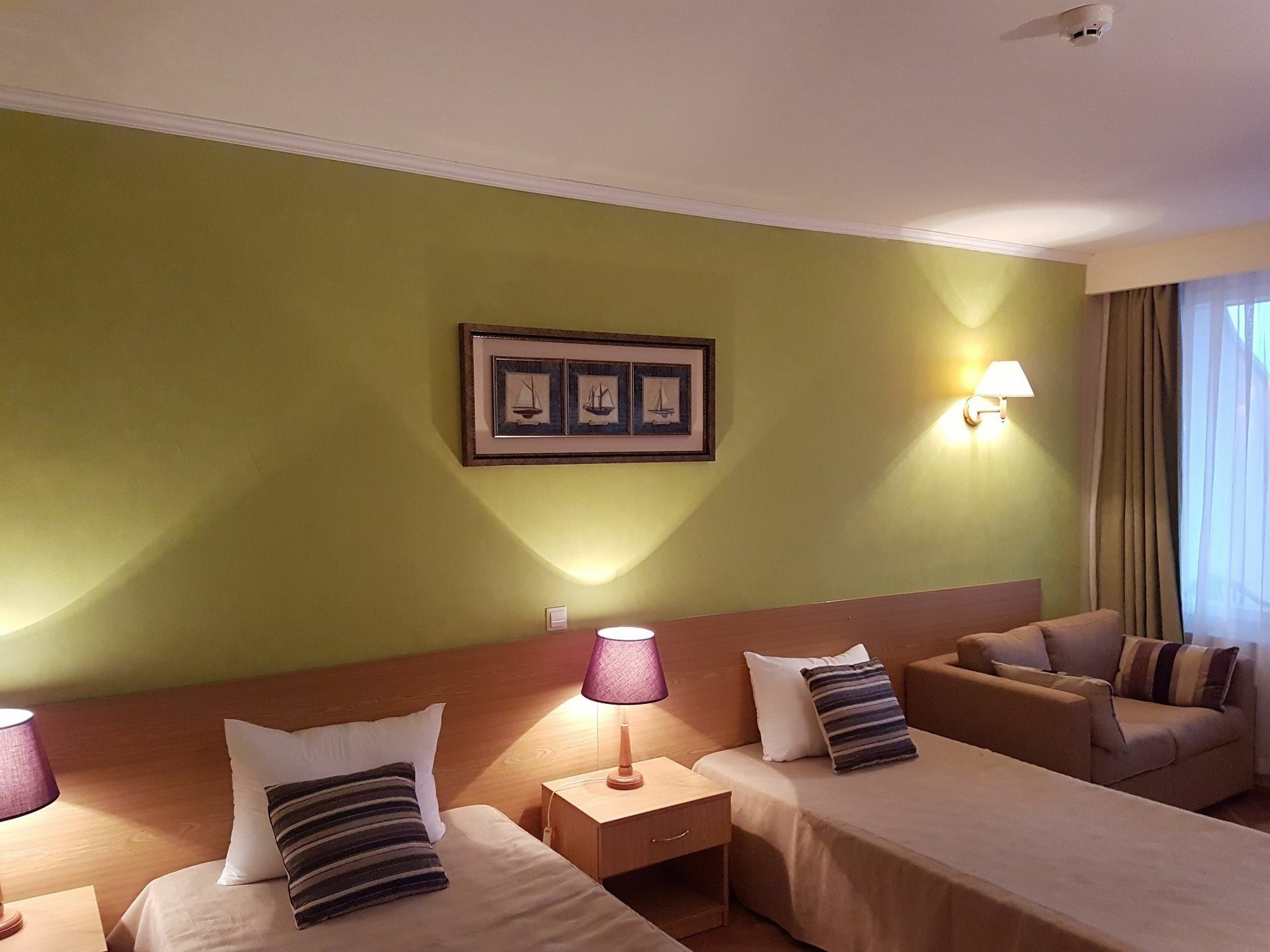 Magnolia Palace Golden Sands Esterno foto